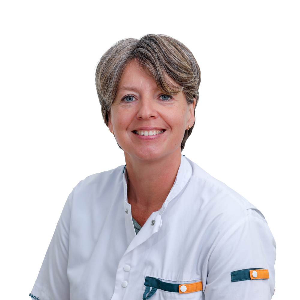 Pasfoto van Dr. M.V.E. (Marjolein) Veenendaal