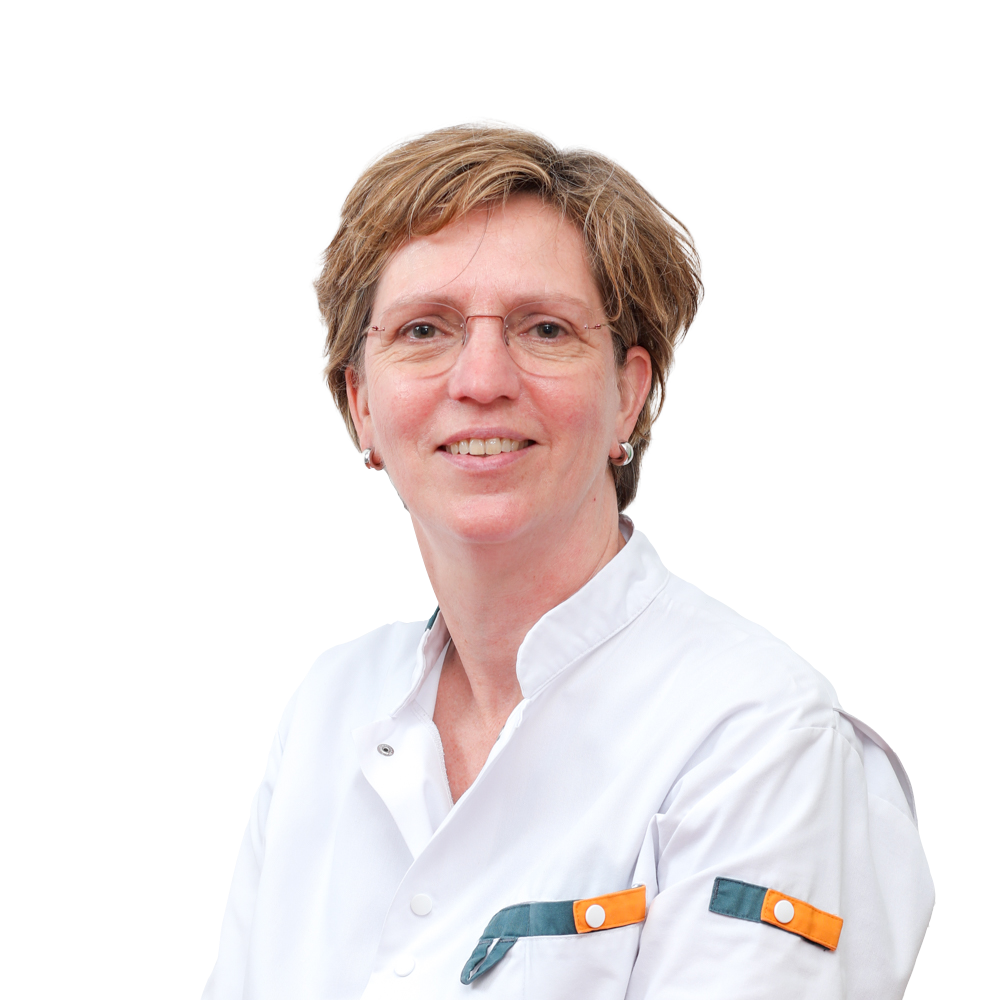 Pasfoto van Drs. P.C.M. (Paulien) van der Salm